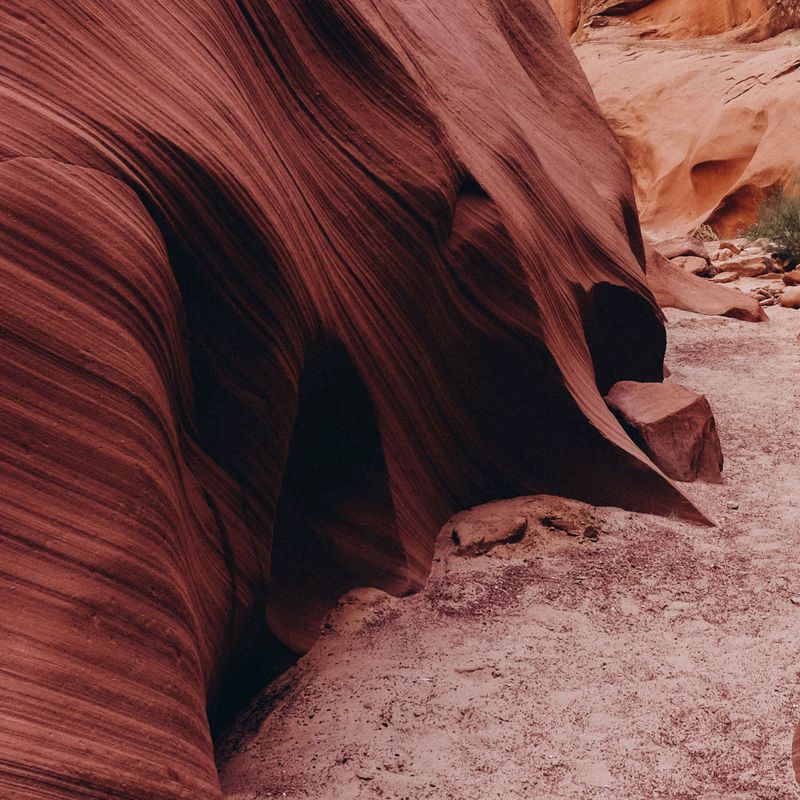 Desert river expedition through canyon country