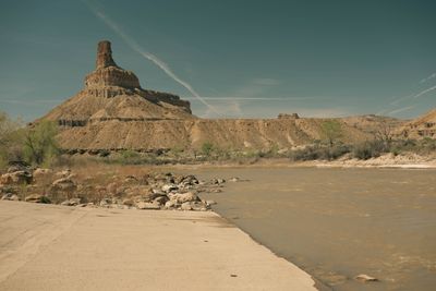 Looking upstream from Swasey's boat ramp at a butte rising above the river.
